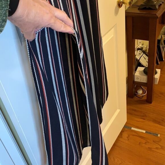 NWOT Jumpsuit Size Small - Picture 12 of 13